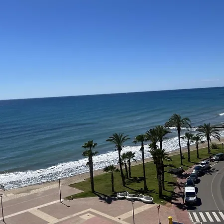 Appartamento Levante Frontal Al Mar *