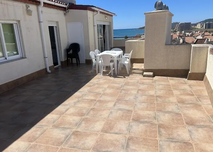 Levante Frontal Al Mar